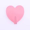 Colorido gancho de acero inoxidable en forma de corazón Corea del Sur creativo amor gancho adhesivo pared sin clavos Corazón de durazno rosa dormitorio gancho adhesivo