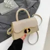 Bolso de Nueva Temporada Primavera-Verano 2025 con Sentido de Alta Gama para Mujer, Moda Retro, Costura, Simple, de Hombro, Cruzado, Portátil, Bolso Cuadrado Pequeño