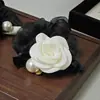Elástico de Cabelo Rosa Estilo Hepburn para Mulheres, Corda de Cabelo de Gaze Aveludada de Camélia de Alta Qualidade, Acessório de Cabelo Scrunchie Elegante para Rabo de Cavalo Lateral