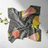 Pañuelo cuadrado de seda hecho a medida regalo diy pintura infantil foto logo pintado a mano a figura pañuelo de seda diseño personalizado de graduación