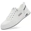 Sapatos casuais masculinos de outono, respiráveis e versáteis, sem cadarço, tênis brancos de sola macia, sapatos casuais masculinos da moda