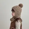 Outono e Inverno Novo Estilo Chapéu e Cachecol Infantil Tudo em Um Inverno Bonito e Quente Chapéu de Lã para Meninos e Meninas Bebê Atacado