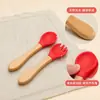 Colher e garfo de silicone para crianças com cabo de madeira, utensílios de treinamento para autoalimentação de bebês, colher e garfo para comida de bebê
