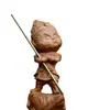 Talla de Tuya Artesanía en Madera Sol Wukong Adornos para Coche Rey Mono Pie de Mango Rey Mono Rey Mono