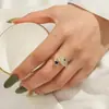 Anillo de Diseño de Lujo Ligero con Gema Incrustada de Diamante Ajustable para Mujer, Elegante Anillo Abierto de Zirconia con Forma de Serpiente para Mujer, Joyería para Manos