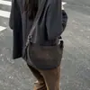 Bolsa Casual de Ombro Único Grande Capacidade Estilo Coreano Versátil para Axila, Bolsa Elegante Formato Dumpling, Nova Bolsa Transversal, Pequena Bolsa Estilosa e Elegante