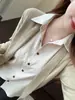 Design estiloso e atmosférico, um look de duas peças com cardigã de tricô e camisa integrada, top emagrecedor para mulheres, nova coleção de início de outono H091615