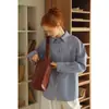 Camisa de Manga Larga Rayada Azul Hombro Francés para Mujer Otoño Cuello Francés Algodón Top Chic Versátil Adelgazante