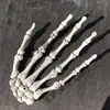 Huesos de Mano de Esqueleto de Halloween en Stock Transfronterizos Accesorios a Escala Adulta Decoración de Terror Directamente del Fabricante Accesorios