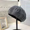 Boina Femenina Estilo Coreano Estilo Japonés Primavera y Verano Versátil Patrón Vertical Gorra Octogonal de Botón Moda Retro Británica que Muestra la Cara Sombrero Pequeño