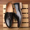 2025 Nuevos Zapatos Formales de Negocios Británicos de Punta para Hombre Zapatos de Cuero Slip-On Talla Grande Zapatos para Hombre Comercio Exterior Transfronterizo