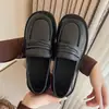 Sapatos de Verão Femininos para Mulheres de Meia-Idade, Sapatos Confortáveis de Solado Plano Que Não Cobrem os Pés, Sapatos Leves Antiderrapantes para Mães, Sapatos de Bico Redondo com Solado Macio e Superfície Macia para Mulheres