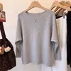 Top de malha estilo coreano com mangas morcego pequenas, caimento solto, suéter de gola redonda emagrecedor para outono e inverno, cor sólida, simples e elegante, novo suéter