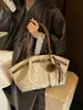 Bolso de mano de moda versátil transfronterizo, bolsa plisada de gran capacidad para mujer, nueva colección otoño 2026, bolso tote retro, bolso de hombro