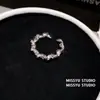 Luz Ondulada! Anel Aberto Torcido Onda de Zircônia, Anel de Dedo Indicador de Nicho de Luxo, Joia de Mão Exquisita de Luxo Leve para Mulheres
