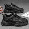 Zapatos de Hombre 2026 Verano Malla Transpirable Juveniles Zapatillas de Correr Aumentadores de Altura Suela Blanda Casual Zapatos de Papá W5033