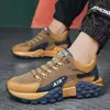 Nuevos Zapatos Torre Primavera y Otoño 2025 Suela Gruesa Ligeros Zapatos de Correr Coreanos Zapatos Forrest Gump Moda de Caña Baja Transfronterizo