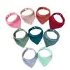 Babero triangular de crepé de algodón puro para bebé, color liso, superventas de Amazon, babero de gasa para bebé, suave y absorbente