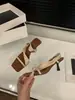 Sapatos de Salto Alto Finos, Sandálias Francesas de Tira Única, Sapatos de Fada, Novos Sapatos de Verão 2026 com Biqueira Aberta para Combinar com Saias, Sapatos Romanos