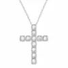 Collar de moissanita chapado en oro blanco para mujer, simple y elegante, colgante clásico de trébol de cuatro hojas, joyería de cadena para la clavícula, artículo popular de transmisión en vivo