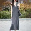 Vestido Básico de Lana Fina de Color Sólido, sin Mangas, Cuello en V, Holgado Casual, Nuevo Vestido de Punto 2026