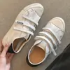 Zapatillas Blancas Versátiles de Moda Retro Vintage Estilo Coreano Tendencia 2026 para Mujer con Cierre de Velcro, Zapatos Casuales Planos Cómodos