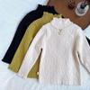 [en stock] Suéter de punto para bebé niña con cuello semitortuga Nuevo Otoño e Invierno 2025 Ropa para bebé niña Borde de volantes de madera Versátil Extranjero