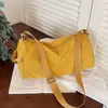 Bolso de diseño de nicho nuevo transfronterizo 2026 para mujer, versátil, simple, ligero, elegante, adecuado para ir al trabajo, bolso tipo almohada para hombro y cruzado