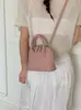 Bolso de Mano con Forma de Concha Yueziz Design para Mujer Otoño/Invierno 2026 Nueva Versión Coreana Bolso Chic Vintage para el Trabajo Bolso de Hombro Cruzado