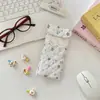 5758 Bolsa Acolchoada Estampada de Desenho Animado para Óculos, Macia e Moderna para Meninas, Bolsa Portátil para Óculos de Sol, Bolsa de Armazenamento Anti-Pressão para Estojo de Óculos