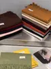 Jiangzuo Novo Tamanho Grande Cor Versátil Imitação de Caxemira Cor Sólida Cachecol Universal para Casal com Franjas Xale Quente 899