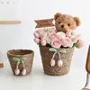 Cesta tejida de ratán y flor de totora, maceta tipo cubo abrazable, decoración creativa para el hogar, adorno de decoración de planta en maceta para interiores