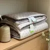 Edredón cálido de terciopelo para una persona con plumón de ganso coreano, lavable a máquina, patrón floral pequeño vintage, 100% algodón, edredón de fibra de soja para primavera y otoño
