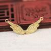 Yiwu Chapado en Oro Cobre Conservador de Color Ala Pequeña Zircón Micro-Incrustado Doble Agujero Ángel Collar Accesorio B1282-B