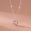 Collar rosa claro de amor para mujer celebridad de internet 2023 nuevo popular estilo Chanel cadena para suéter elegante de alta gama