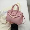 Bloqueio de padrão de lichia de alta qualidade 2024 novos sacos venda quente saco de platina grande tamanho pequeno portátil ombro crossbody bolsa feminina
