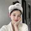 Faixa de cabelo fofa e criativa com rosto engraçado para lavar o rosto coreana, faixa de cabelo de cenoura e peixe salgado de celebridade da internet, faixa de cabelo estilo TikTok para mulheres
