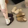 Chinelos Birkenstock de Pelúcia com Aumento Interno de Altura Retrô Outono 2026 Novos Calçados Meio Fechados de Solado Grosso Peludos Slip-on para Pessoa Preguiçosa