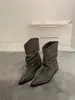 Versión de piel de oveja~Botines negros de tacón alto para mujer, nuevos botines Maillard de punta para otoño e invierno 2026, botines para la pierna del pantalón