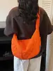 Bolso de Hombro Casual de Color Sólido Estilo Coreano Gran Capacidad 2026 Nuevo Estilo Invierno Bolso Tote Cruzado de Moda con Bordado de Rombos