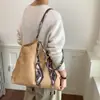 Bolsa tote de comércio exterior da moda com lenço de seda, bolsa de ombro única e transversal estilosa, bolsa de mão retrô versátil de grande capacidade e leve de luxo para vendas transfronteiriças