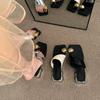 Sandalias de Tacón Grueso Estilo Coreano Zapatillas de Vacaciones de Nicho Sandalias Metálicas Slip-On para Mujer para Usar Afuera Verano y Otoño 2025 Nuevo Estilo