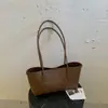 Bolso Cruzado Coreano Retro Simple Bajo el Brazo para Mujer 2026 Nueva Textura para Mujer Gran Capacidad para Viajes Diarios Bolso Tote de un Solo Hombro