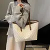 Moda Tendencia Nueva Primavera 2024 Bolso Tote Gran Capacidad Bolso de Mano para el Trabajo Bolso de Hombro Bolso Simple de Moda para Mujer
