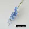 Flores de delfínio altamente realistas em estilo nórdico para decoração suave, vitrine de hotel e adereços de fotografia