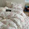 Juego de cama de cuatro piezas de algodón con encaje de estilo adorable Ins 100% algodón funda nórdica de dibujos animados sábana bajera juego de tres piezas para dormitorio