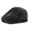 Nuevo modelo de invierno de gorra tipo pico para hombres de mediana edad y mayores, adecuado para papás y abuelos, engrosado para abrigar y proteger los oídos, ideal para viajes al aire libre