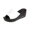 Nuevas sandalias para mujer