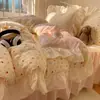 Juego de Cuatro Piezas de Gasa Arrugada Grado Materno e Infantil Clase A Estilo Coreano Ins Floral Encaje Francés Funda Nórdica Sábana Juego de Tres Piezas Estilo Estudiante
