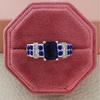 Anillo Retro de Estilo Vintage para Mujer de Venta Caliente Europea y Americana Diseño de Lujo Ligero con Circonita Nicho Femenino de Alta Calidad Alta Calidad R5017